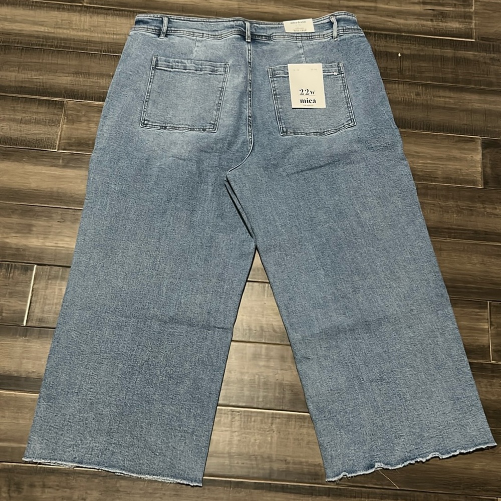 New Mica High Rise Wide Crop 22W - Picture 3 of 9